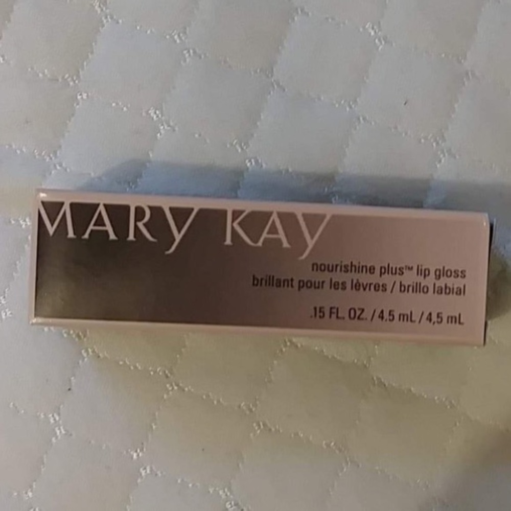 Mary Kay lip gloss
